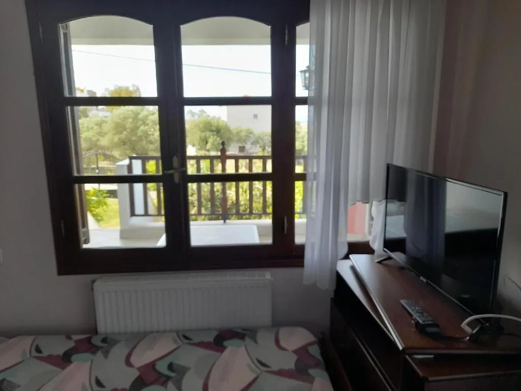 Apartment Giannis 1 Metamórfosi 0*,  Grèce